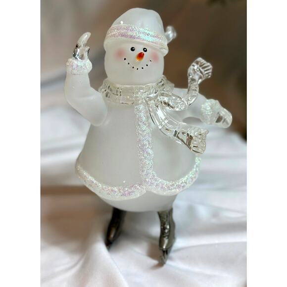 Vintage Christmas Around the World Skating Snowman Frosted Glass - Picture 6 of 16